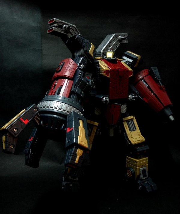 Planet X PX 01 Genesis WFC Omega Supreme Action Figure Image  (24 of 50)